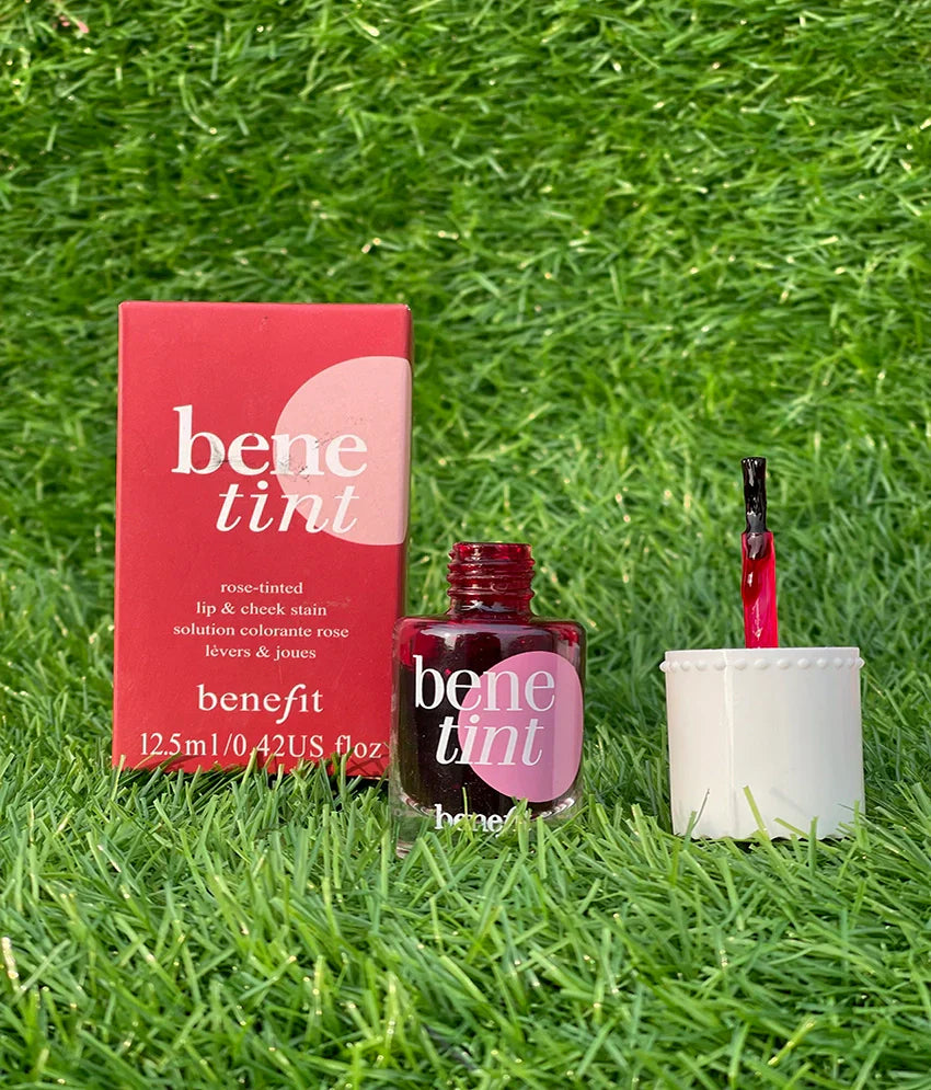 Benefit Tint (BENEFIT LIP & Cheek Tint )