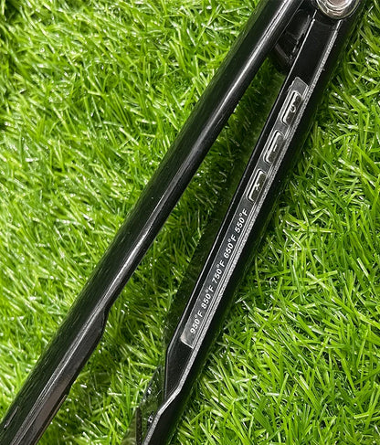 REMINGTON HAIR STRAIGHTENER