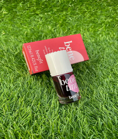 Benefit Tint (BENEFIT LIP &amp; Cheek Tint )