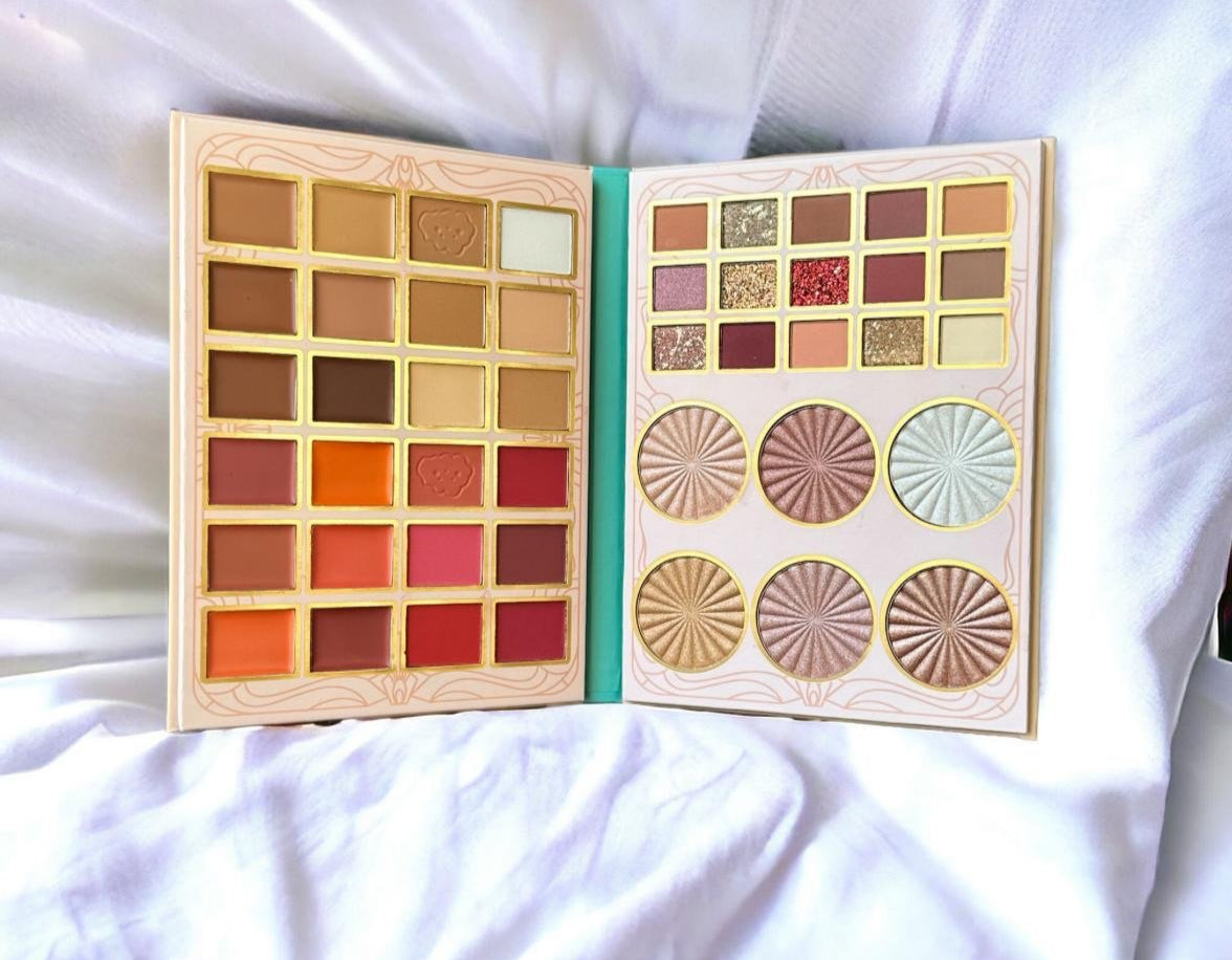 MOCALLURE HAWALL COMPLETE MAKEUP PALETTE