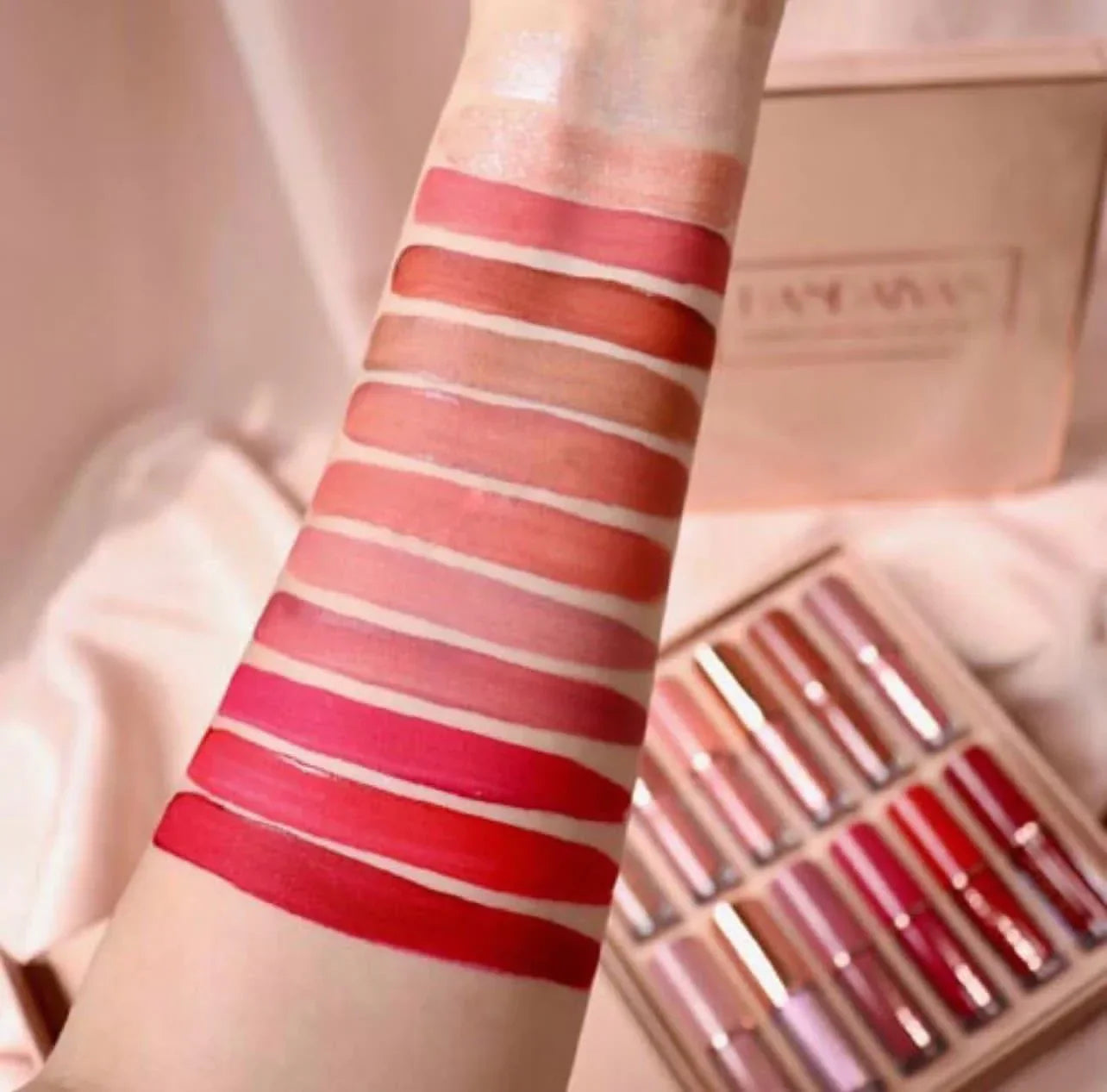 MOCALLURE THE LOVE LIP SET LIP GLOSSES 